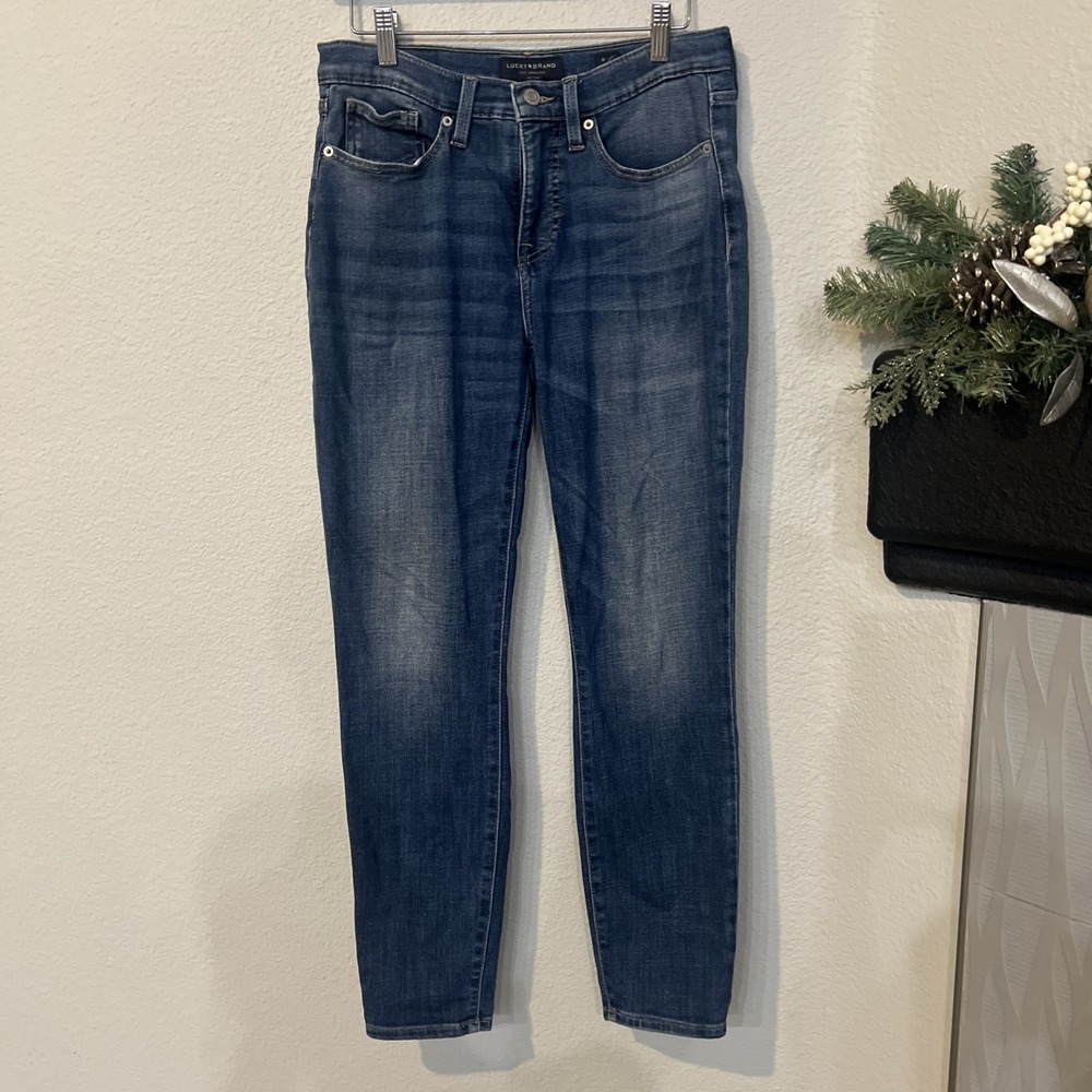 Lucky Brand Ava Mid-Rise MEDIUM WASH BLUE Skinny Jeans SZ 6/28 (30" X 28")